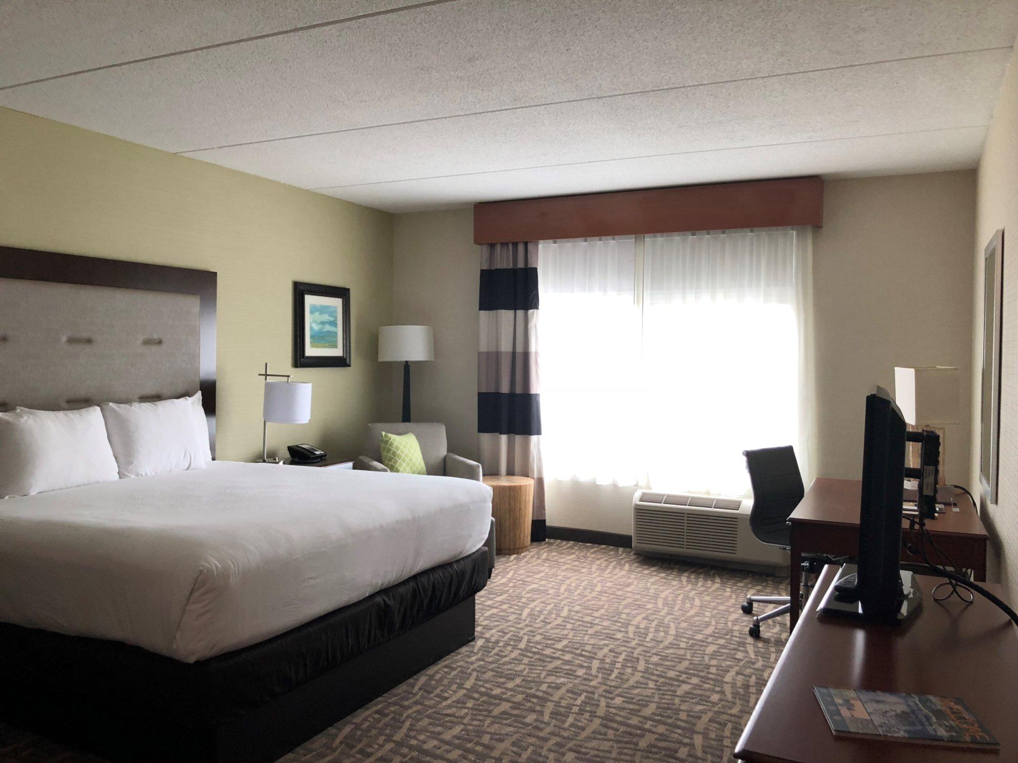 Отель Wyndham Garden Buffalo Downtown Экстерьер фото